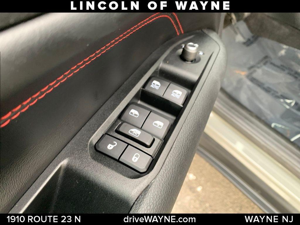 used 2022 Jeep Compass car, priced at $18,494