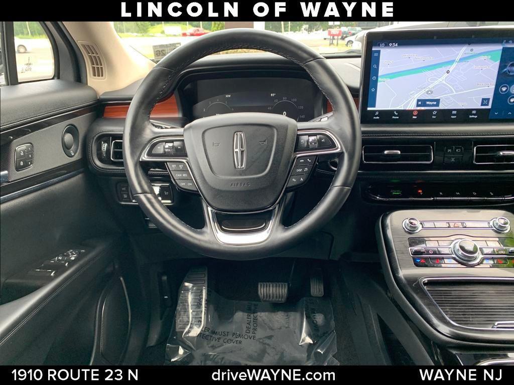 2021 Black Lincoln Nautilus