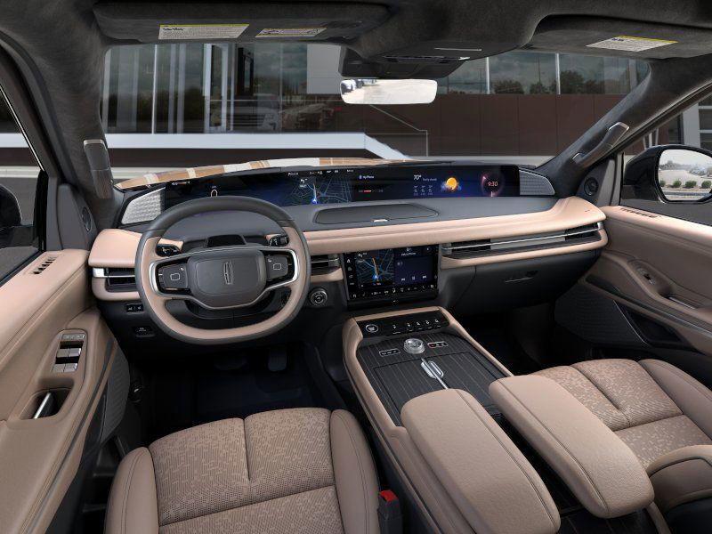 new 2025 Lincoln Navigator car, priced at $121,835