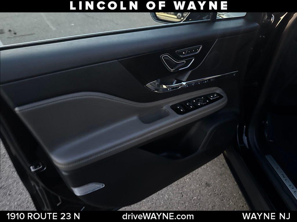 used 2023 Lincoln Corsair car, priced at $31,899