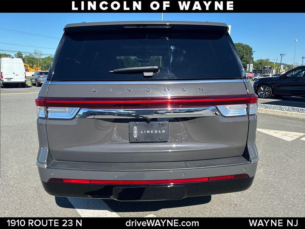 used 2024 Lincoln Navigator car, priced at $78,987