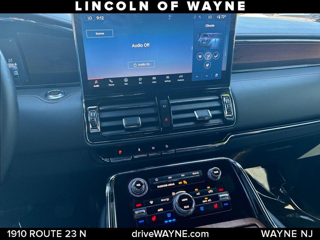 used 2024 Lincoln Navigator car, priced at $78,987