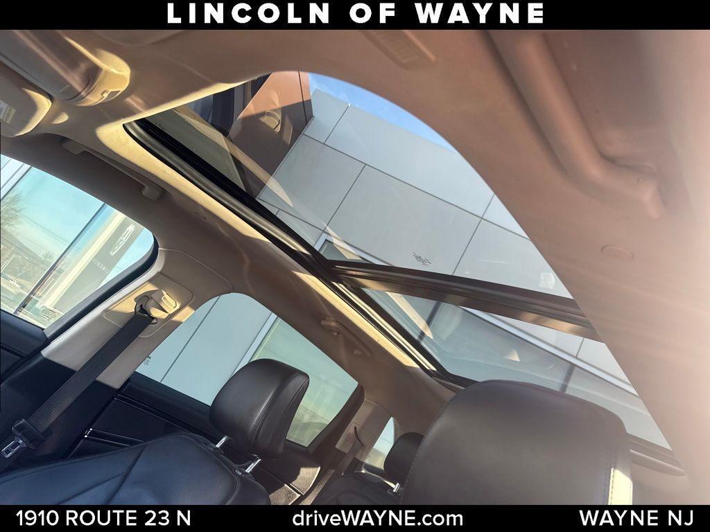 used 2022 Lincoln Nautilus car, priced at $34,889