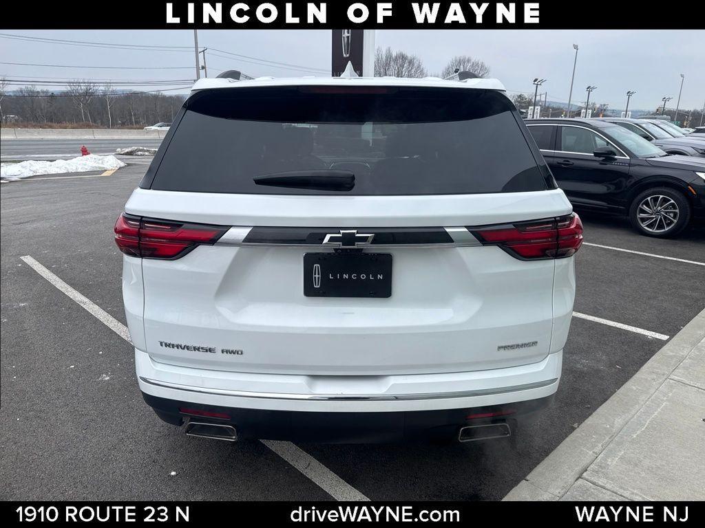 used 2023 Chevrolet Traverse car, priced at $31,952