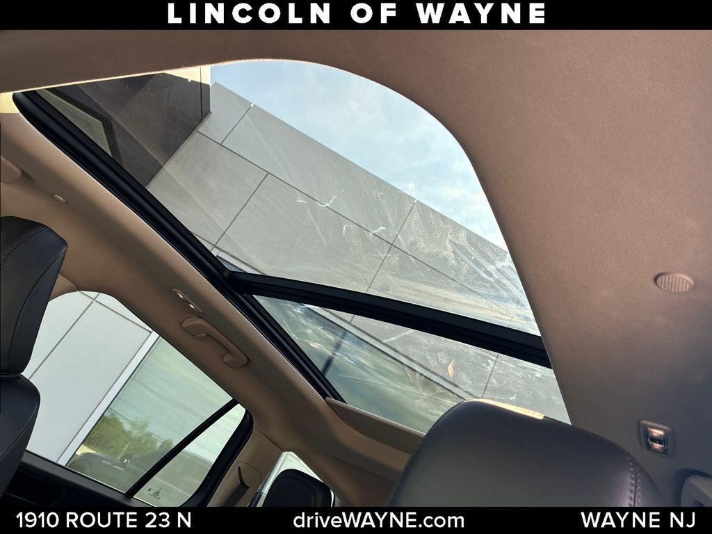 used 2024 Lincoln Aviator car, priced at $52,494