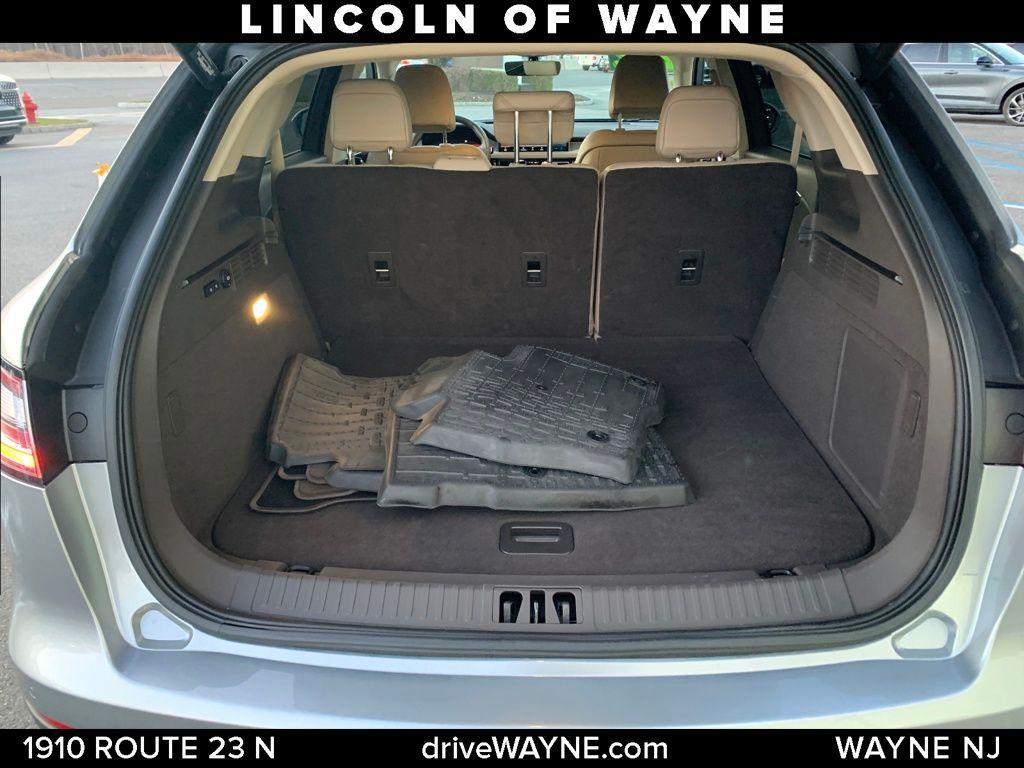 used 2022 Lincoln Nautilus car, priced at $27,692