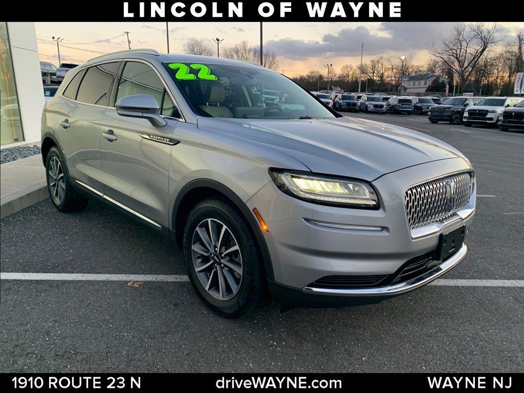 used 2022 Lincoln Nautilus car, priced at $27,692
