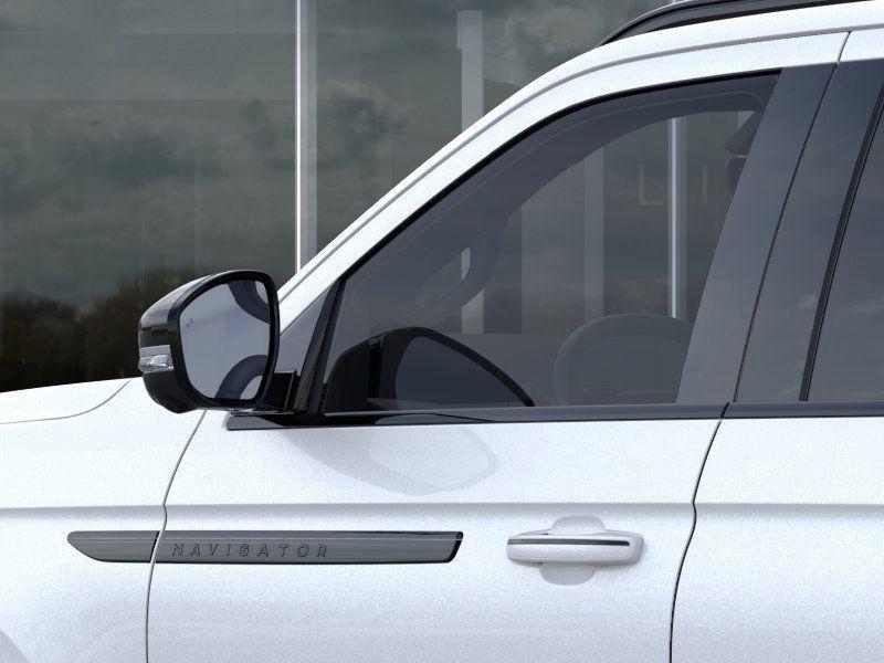 new 2025 Lincoln Navigator L car, priced at $110,825