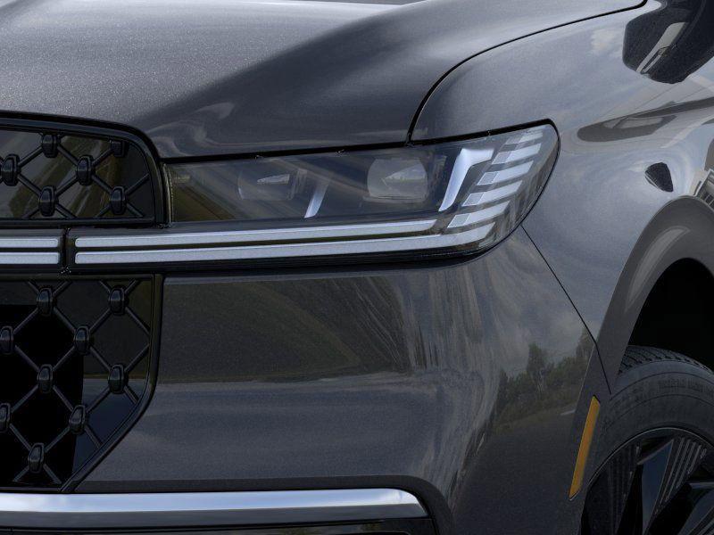 new 2025 Lincoln Navigator L car, priced at $110,425