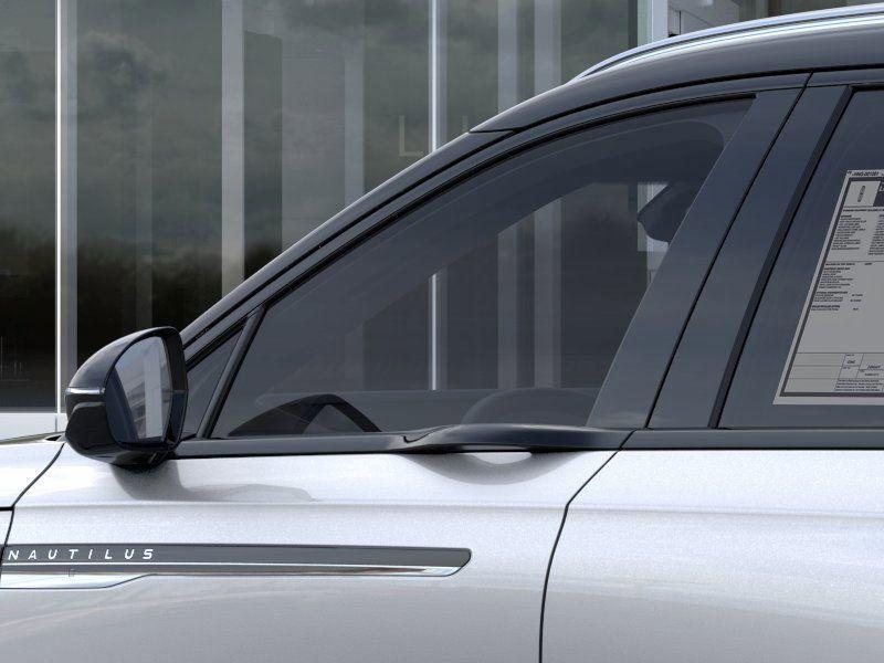 new 2025 Lincoln Nautilus car, priced at $60,707