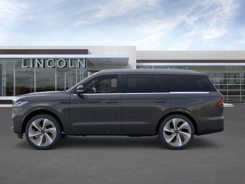 new 2026 Lincoln Navigator car, priced at $129,925