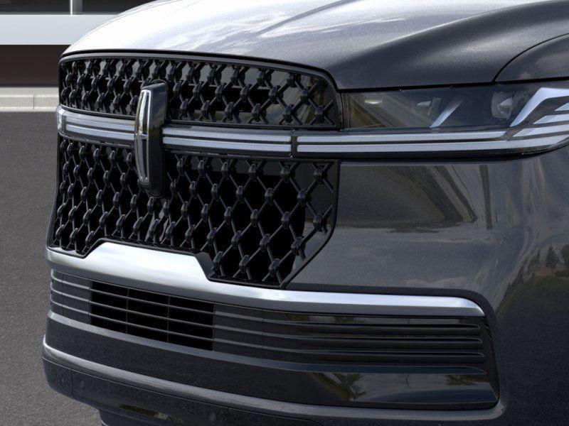 new 2025 Lincoln Navigator car, priced at $106,925