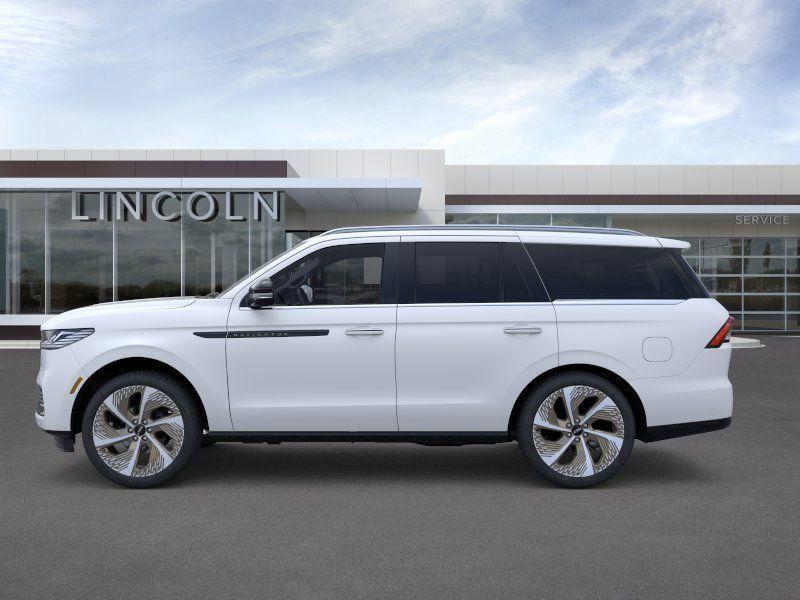 new 2026 Lincoln Navigator car, priced at $128,675