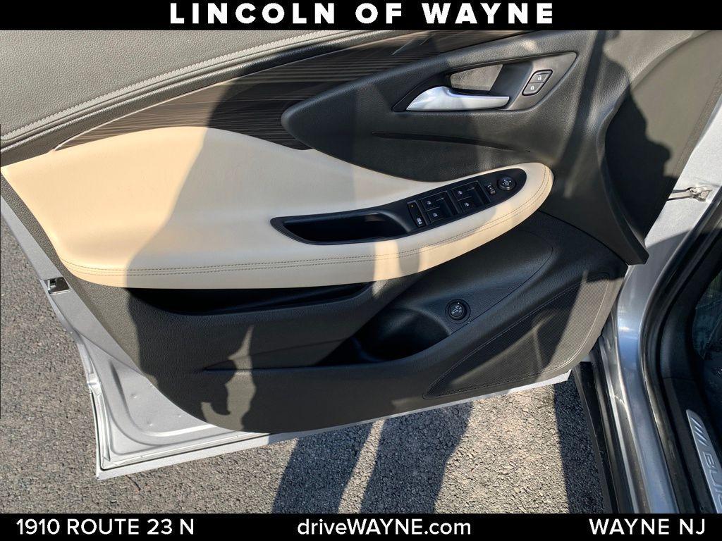 used 2020 Buick Envision car, priced at $16,998