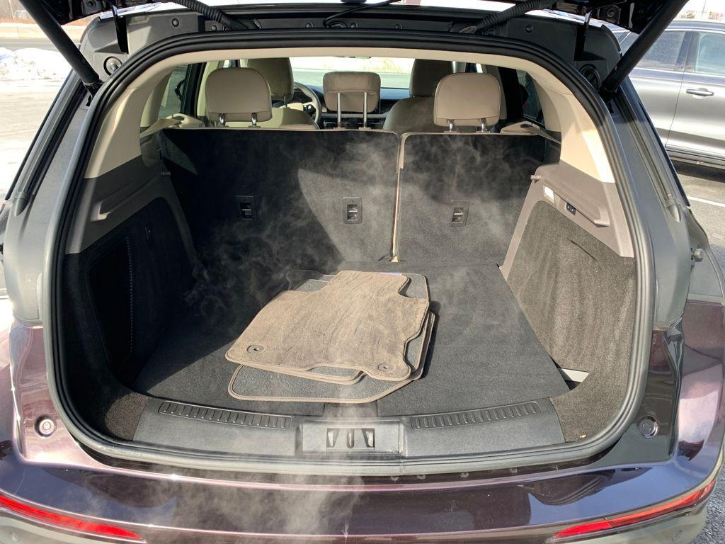 used 2023 Lincoln Corsair car, priced at $35,889