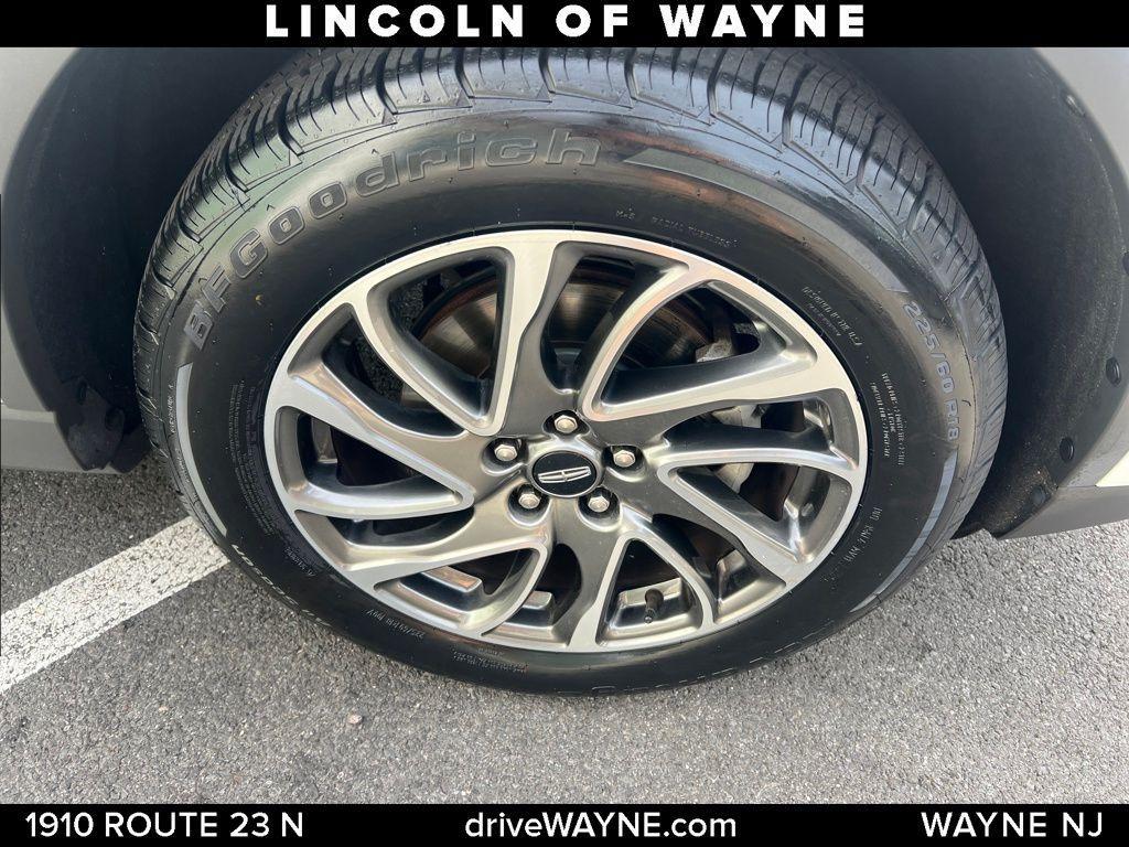 used 2021 Lincoln Corsair car, priced at $23,456