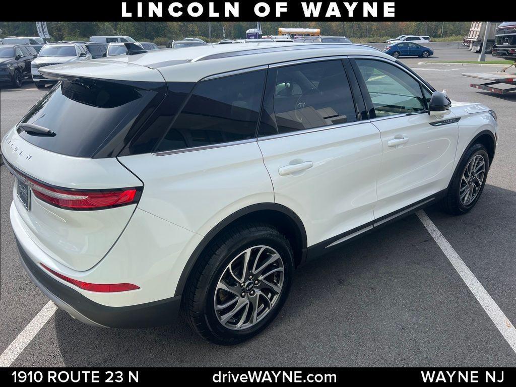 used 2021 Lincoln Corsair car, priced at $23,456