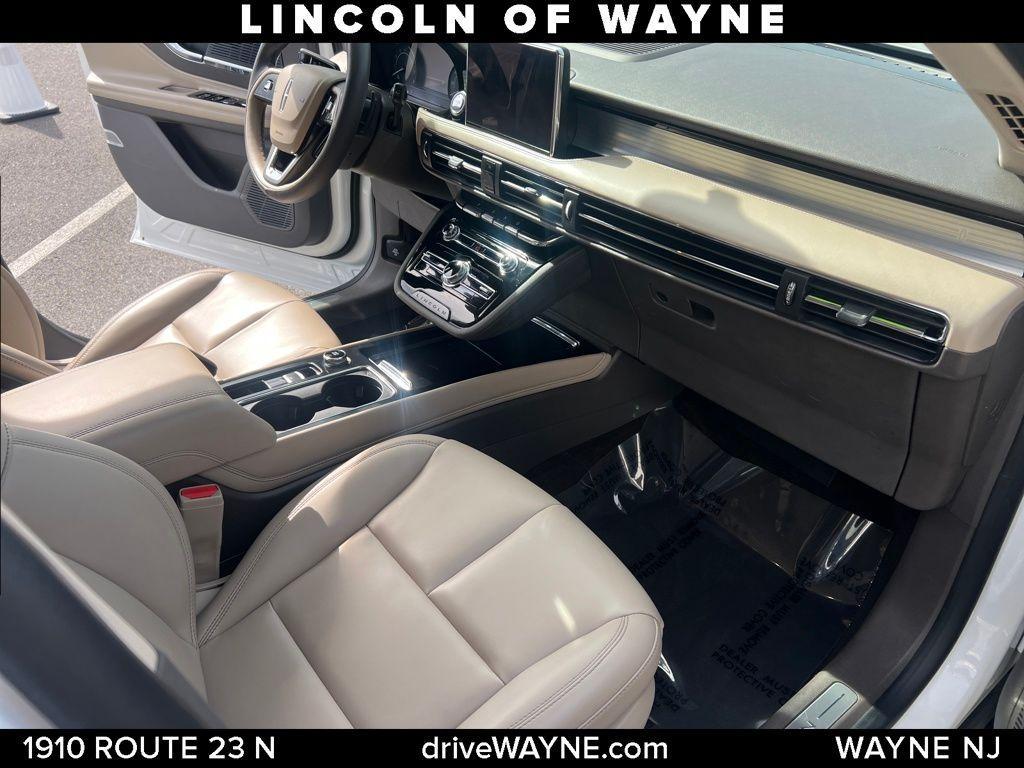 used 2021 Lincoln Corsair car, priced at $23,456