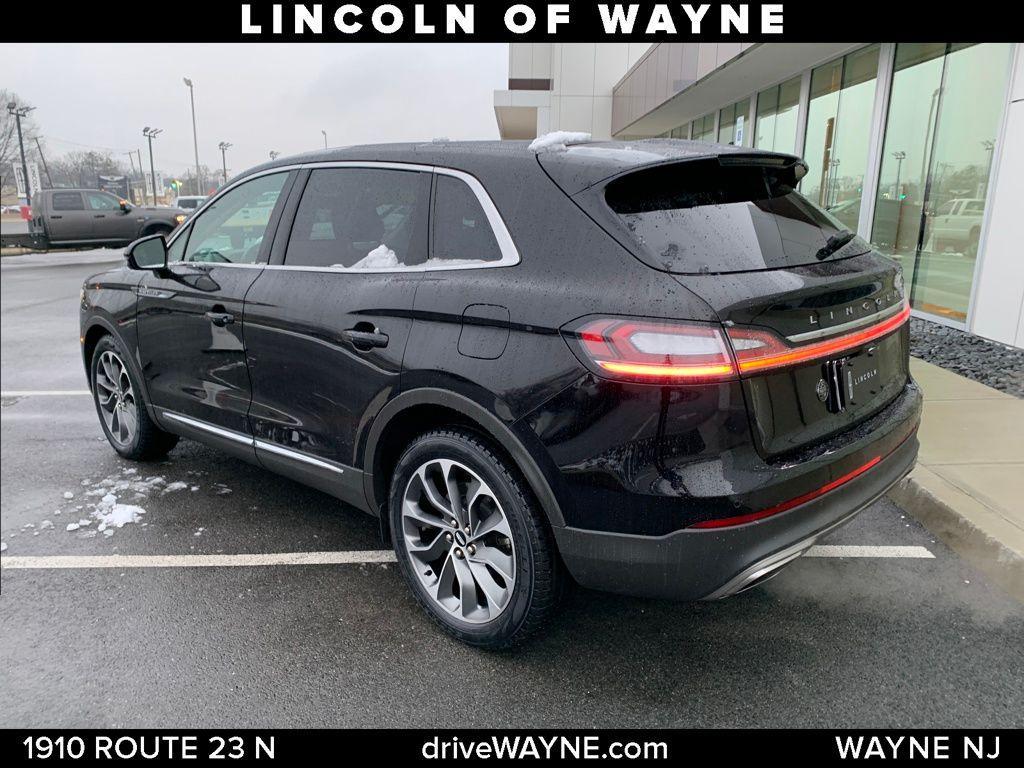 used 2022 Lincoln Nautilus car, priced at $32,504