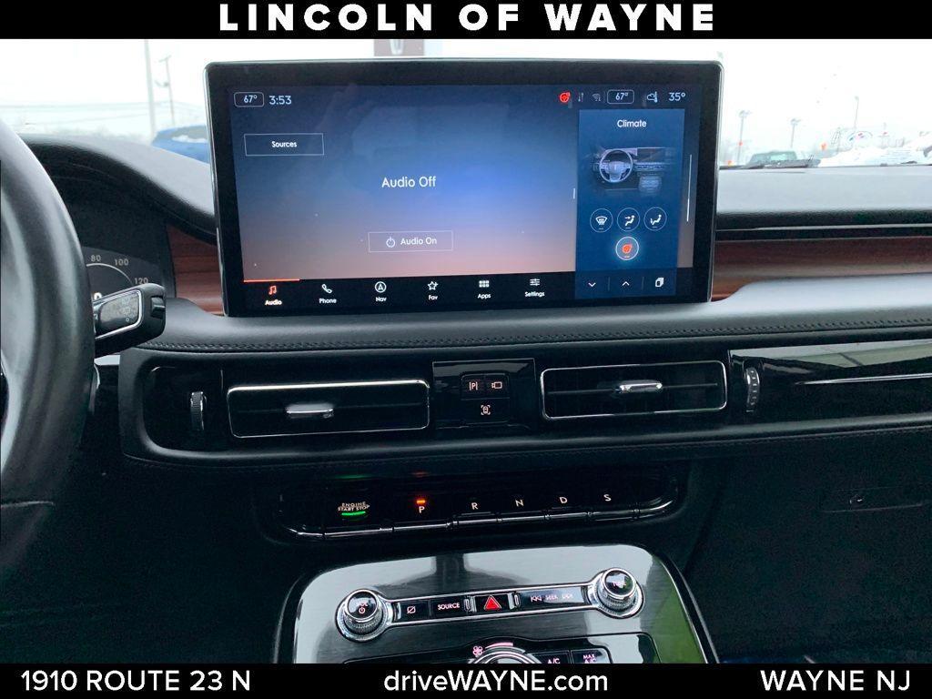 used 2022 Lincoln Nautilus car, priced at $32,504