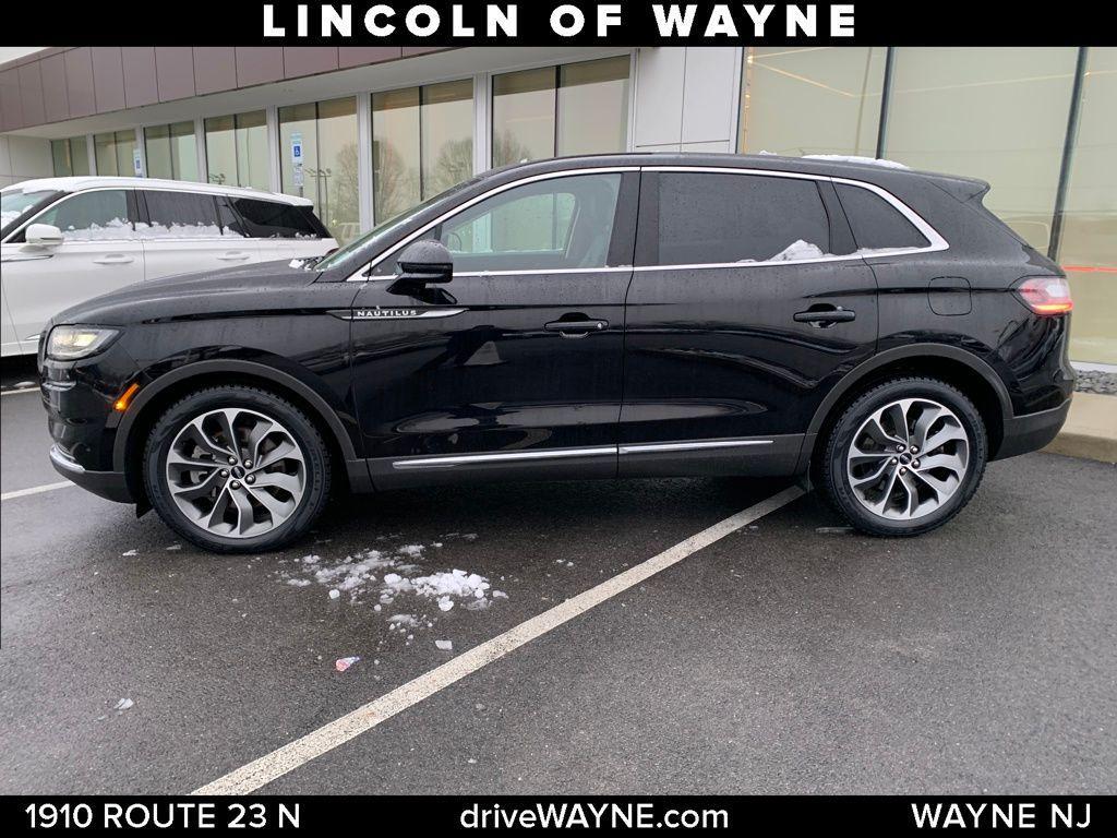 used 2022 Lincoln Nautilus car, priced at $32,504