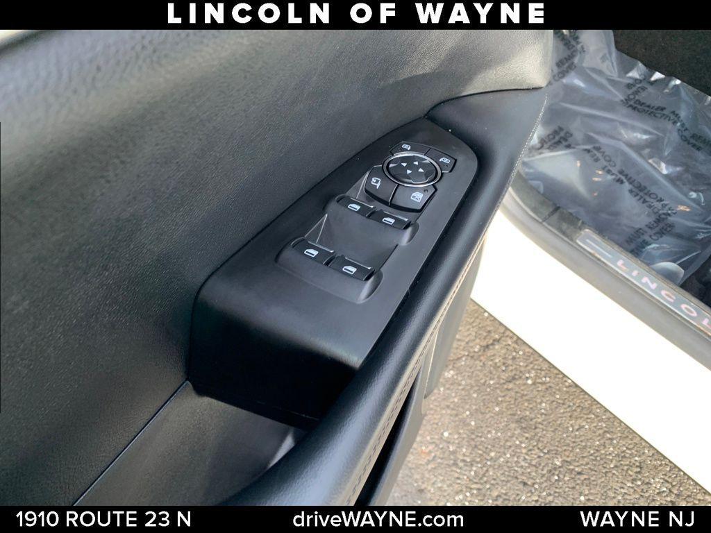 used 2021 Lincoln Nautilus car, priced at $31,675