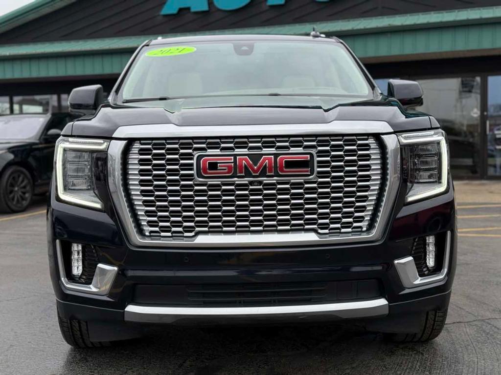 used 2021 GMC Yukon XL car, priced at $39,995