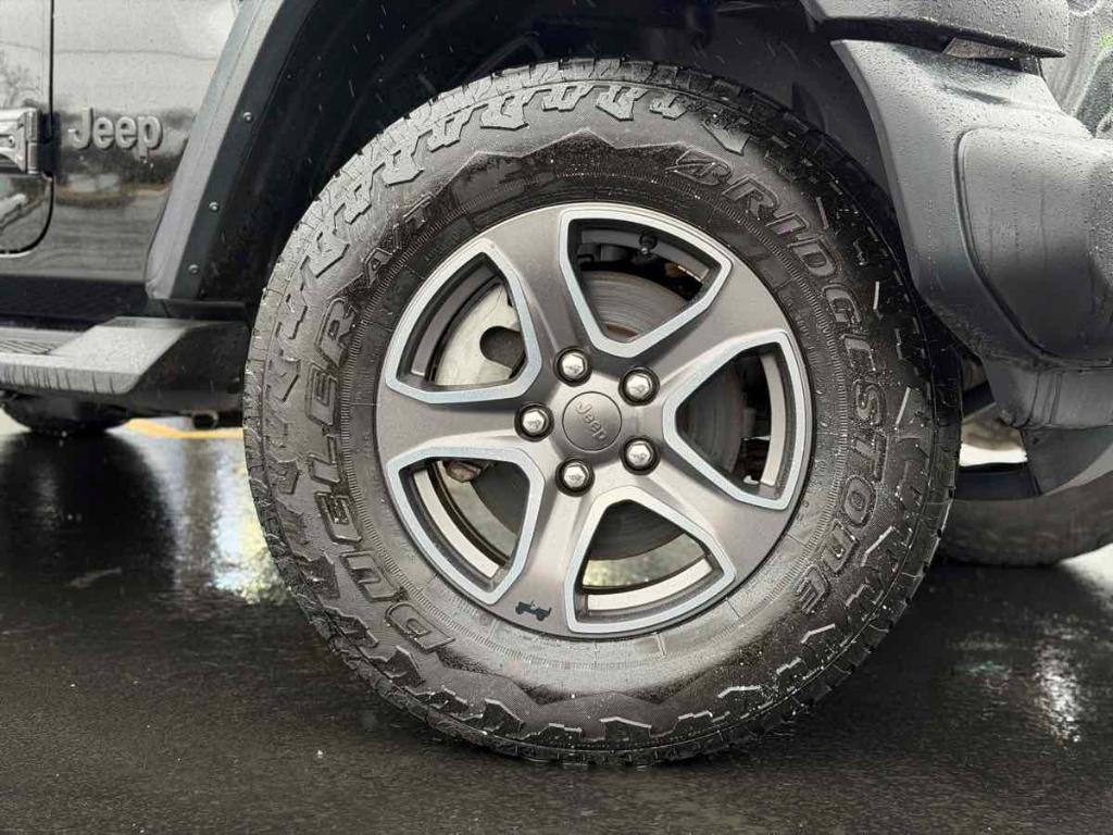 used 2019 Jeep Wrangler Unlimited car, priced at $20,995