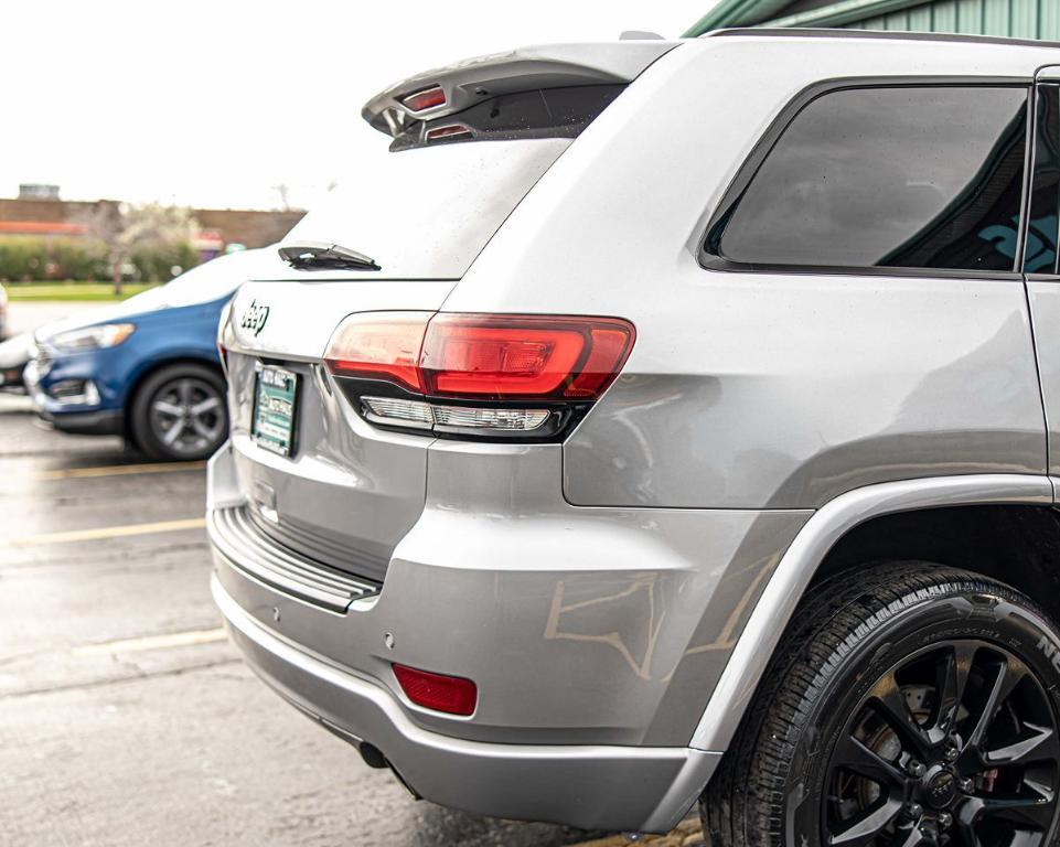 used 2021 Jeep Grand Cherokee car, priced at $21,496