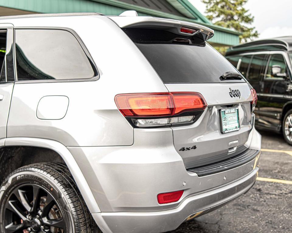 used 2021 Jeep Grand Cherokee car, priced at $21,496