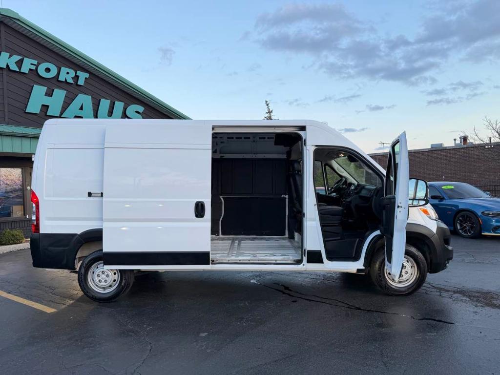 used 2023 Ram ProMaster 2500 car, priced at $29,995