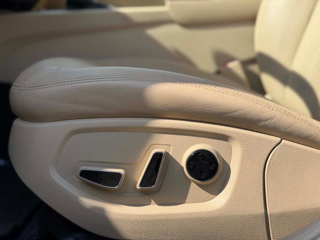 used 2018 Genesis G80 car, priced at $23,499