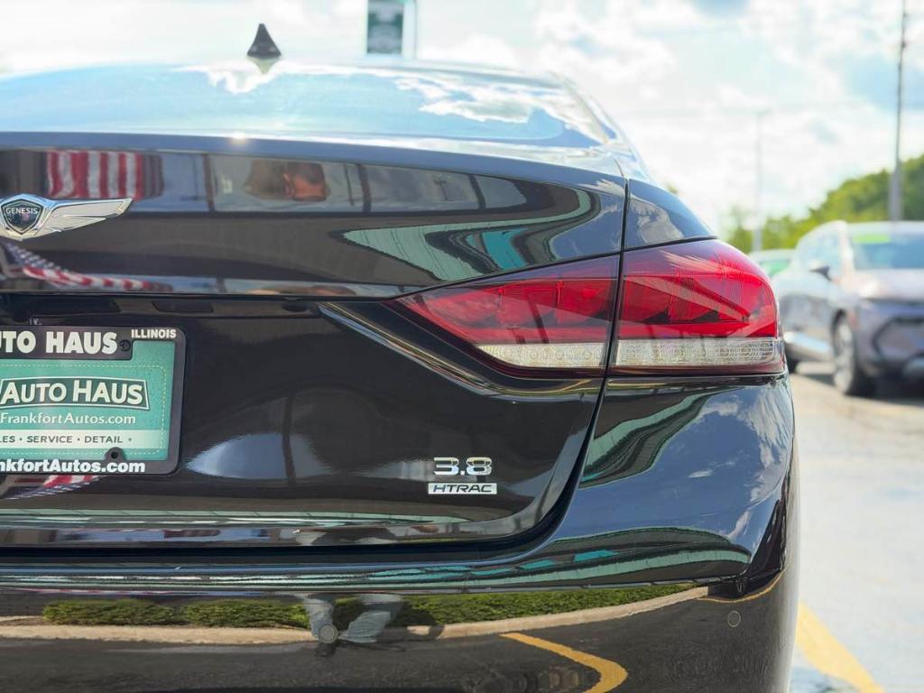 used 2018 Genesis G80 car, priced at $23,499
