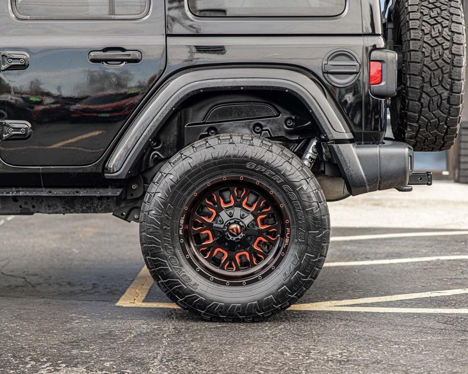 used 2018 Jeep Wrangler Unlimited car, priced at $18,995