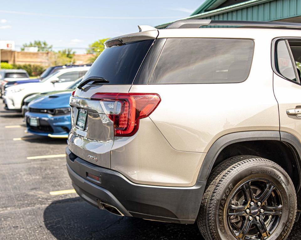 used 2022 GMC Acadia car, priced at $28,445