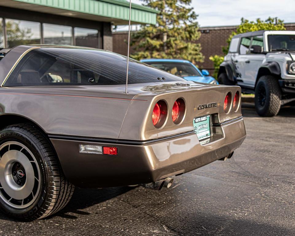 used 1985 Chevrolet Corvette car, priced at $15,500