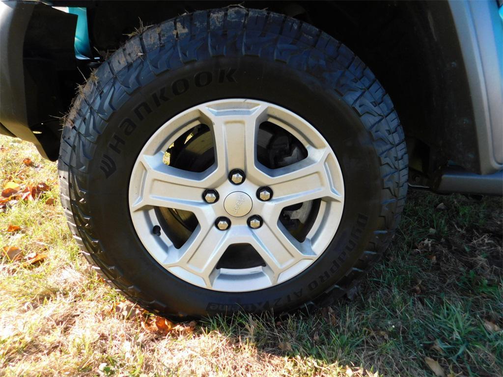 used 2019 Jeep Wrangler Unlimited car, priced at $25,900