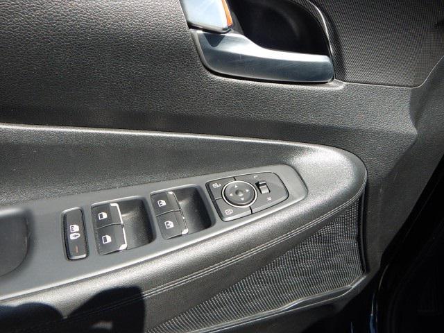 used 2023 Hyundai Santa Fe car, priced at $27,300