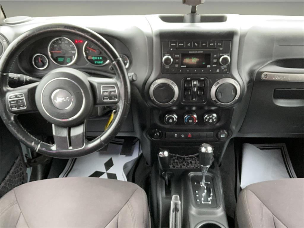 used 2015 Jeep Wrangler Unlimited car, priced at $20,200