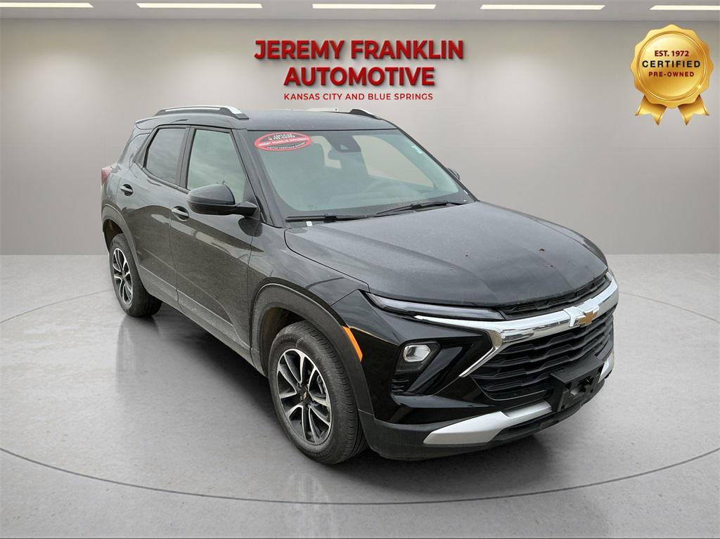 used 2025 Chevrolet TrailBlazer car, priced at $26,300