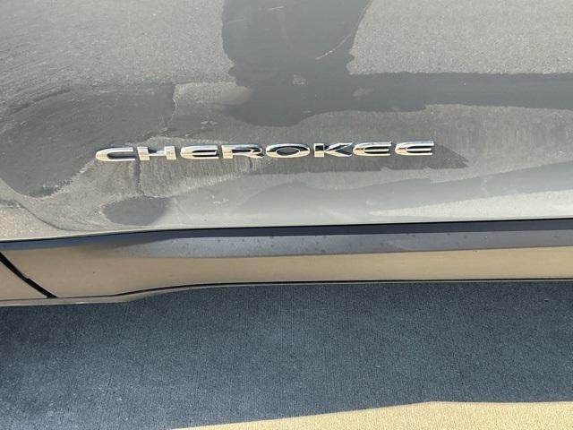 used 2019 Jeep Cherokee car, priced at $19,200