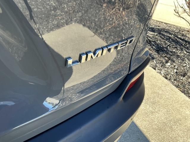 used 2019 Jeep Cherokee car, priced at $19,200