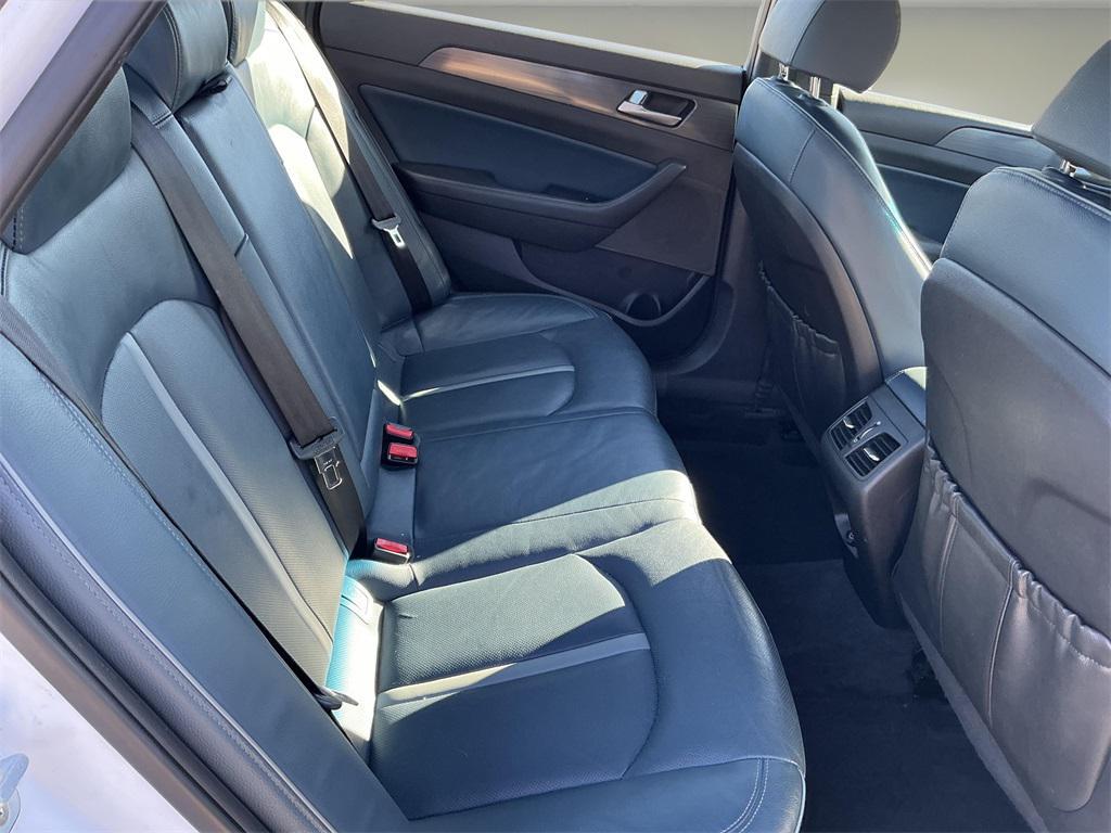 used 2019 Hyundai Sonata Plug-In Hybrid car, priced at $21,300