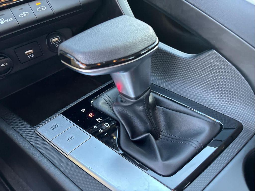 used 2022 Hyundai Elantra car, priced at $18,229