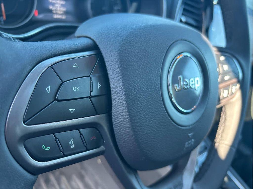 used 2022 Jeep Cherokee car, priced at $22,667