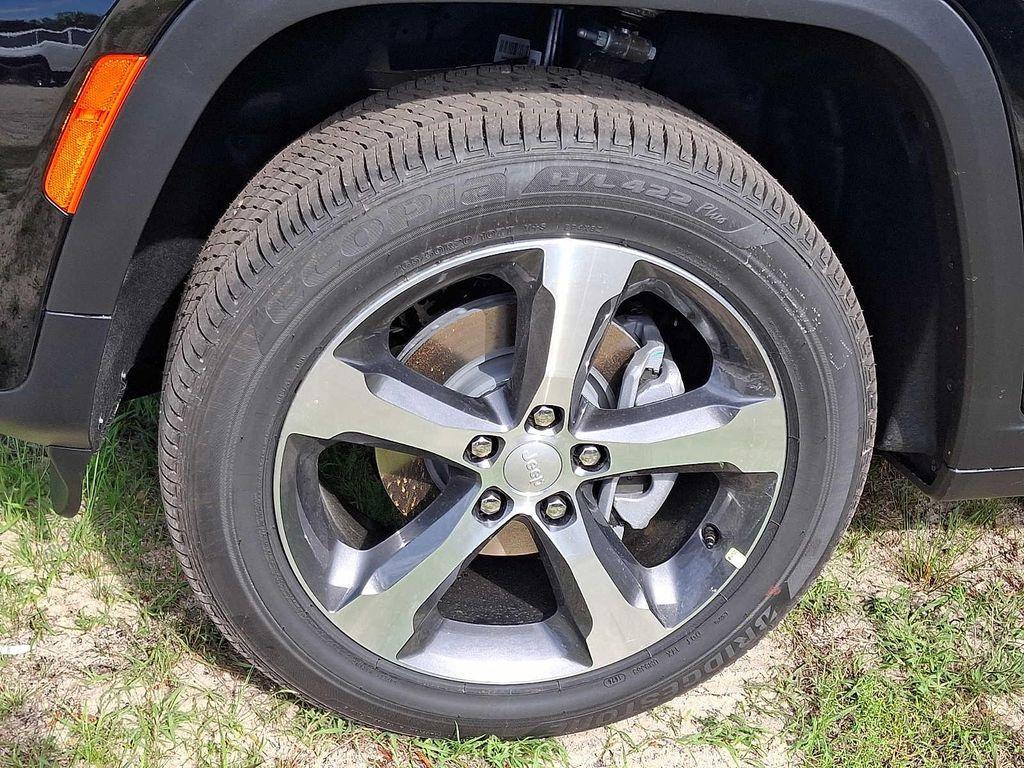 new 2026 Jeep Grand Cherokee car, priced at $51,254