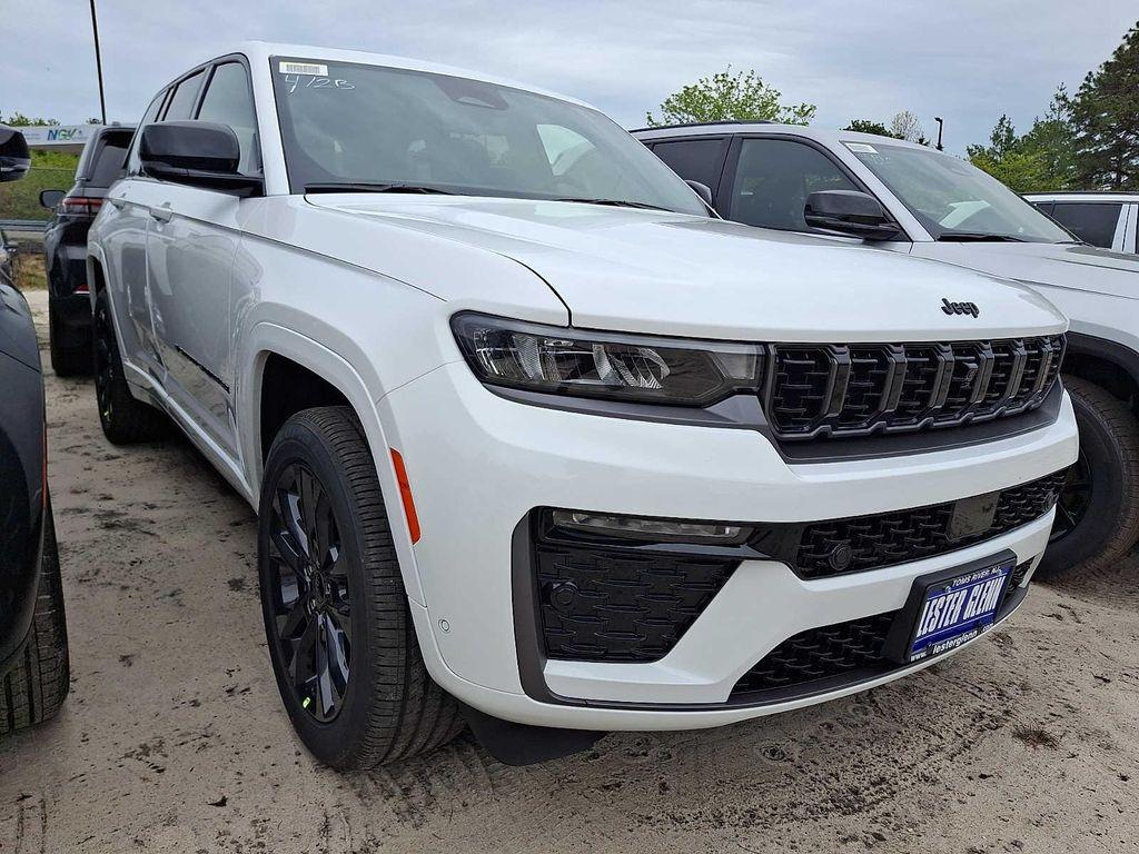 new 2026 Jeep Grand Cherokee car, priced at $53,910