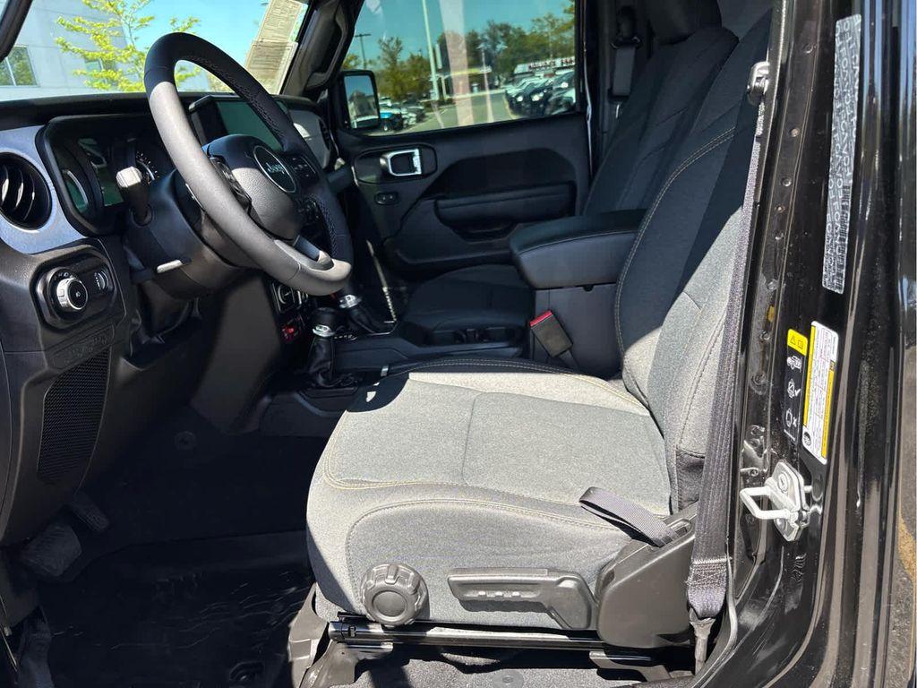 used 2025 Jeep Wrangler car, priced at $46,486