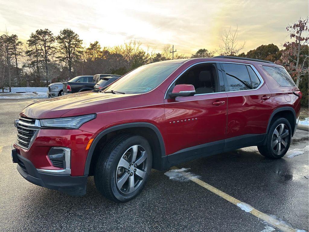 used 2023 Chevrolet Traverse car, priced at $29,321