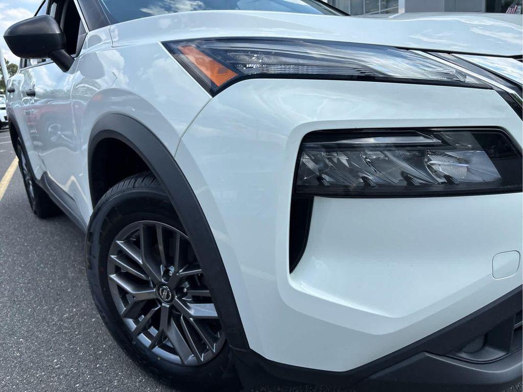 used 2021 Nissan Rogue car, priced at $19,486